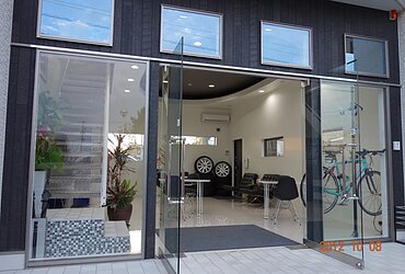自動車整備工場2のイメージ