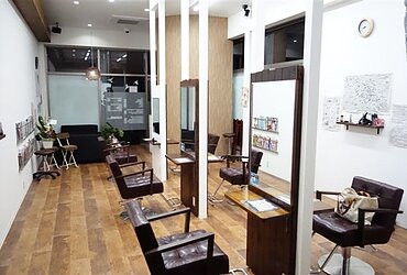 バーバーズ にじの森店のイメージ